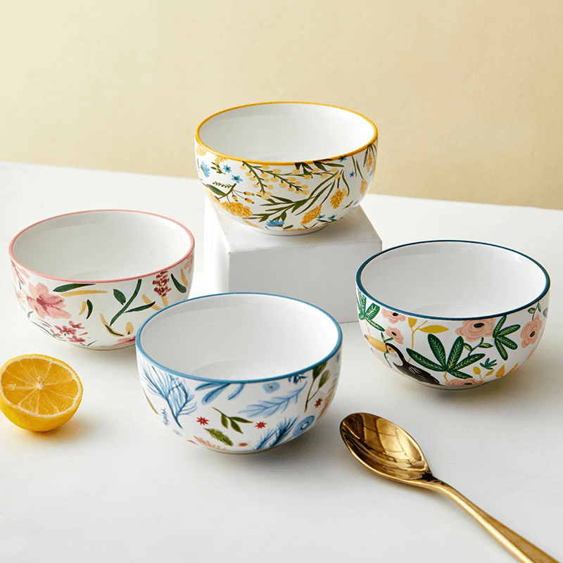 茶碗 四季の草花が彩る 磁器製 小鉢