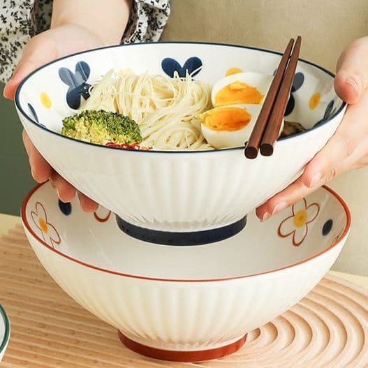 茶碗 花柄模様入り麺鉢 どんぶり茶碗