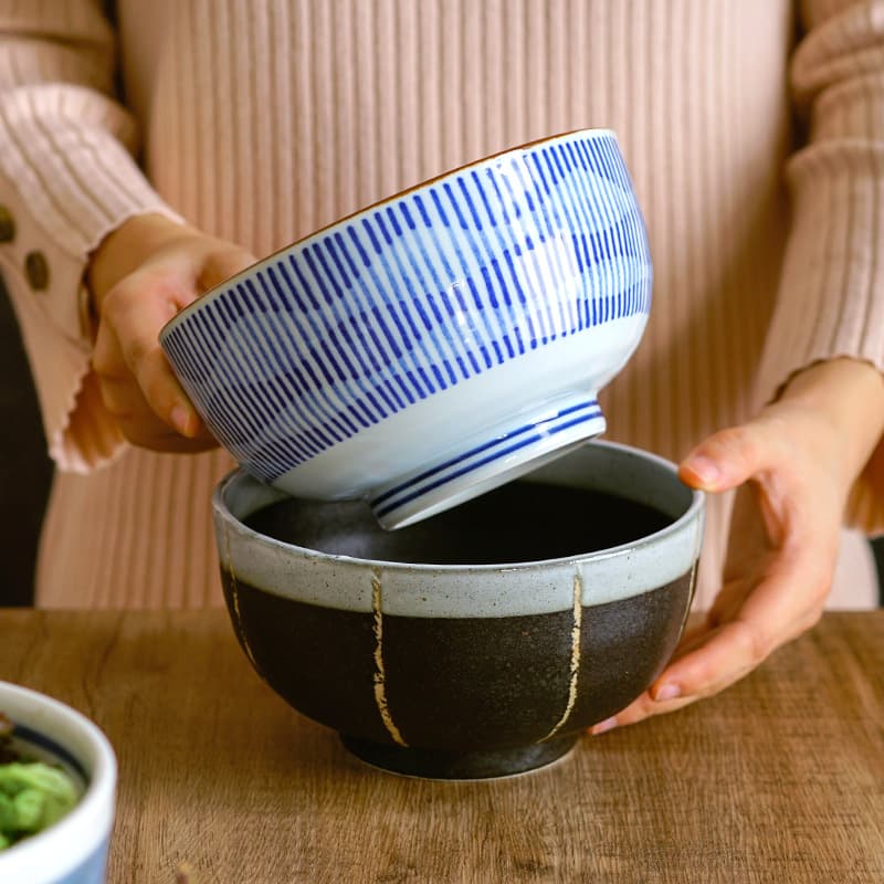 茶碗 伝統的古風大きめ茶碗