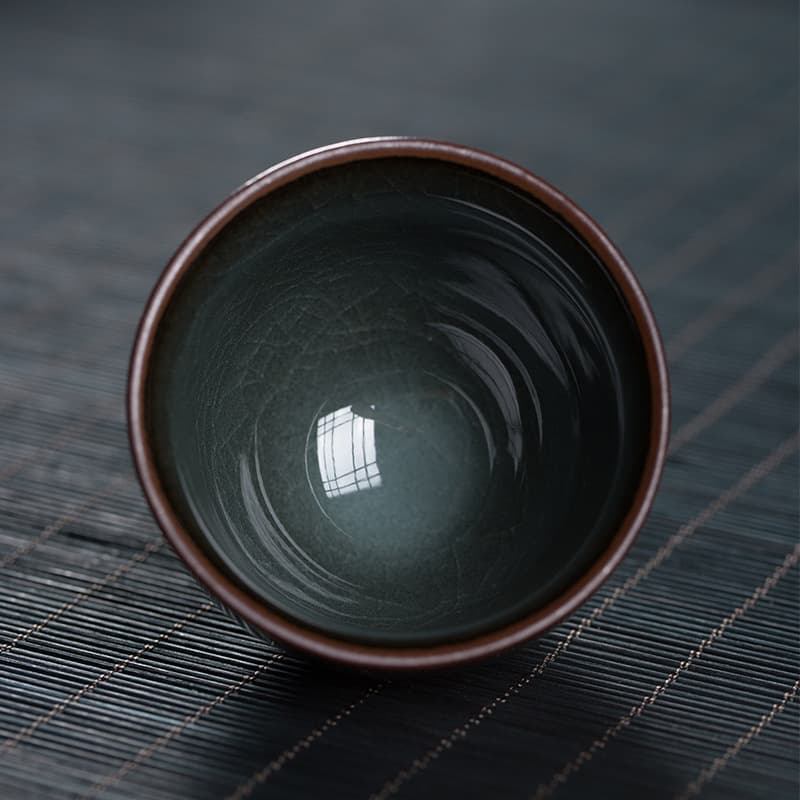 茶碗 梅花紋様陶器湯呑み茶碗